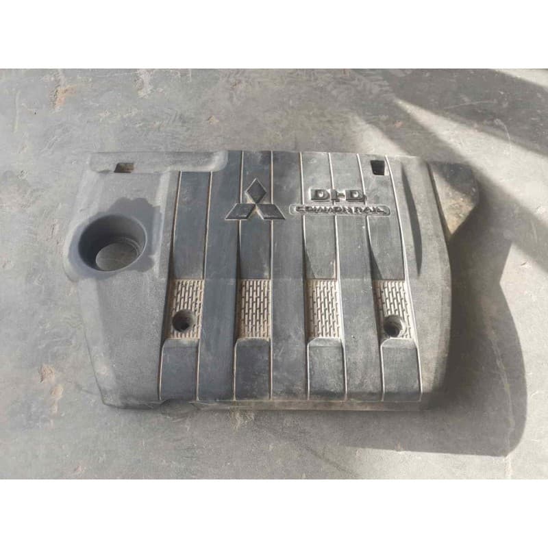 Recambio de tapa superior motor para mitsubishi asx (ga0w) challenge 2wd referencia OEM IAM - Blanco
