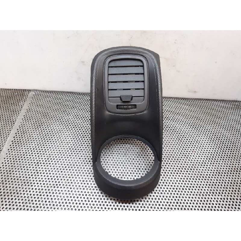 Recambio de rejilla aireadora para nissan nt400 cabstar (01/20214) cabstar 35.xx cabina simple cabina individual referencia OEM - Blanco