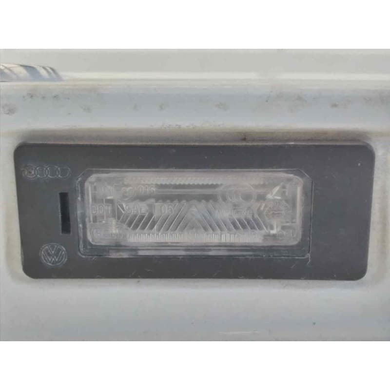 Recambio de piloto matricula para audi a4 ber. (b8) e referencia OEM IAM - Blanco
