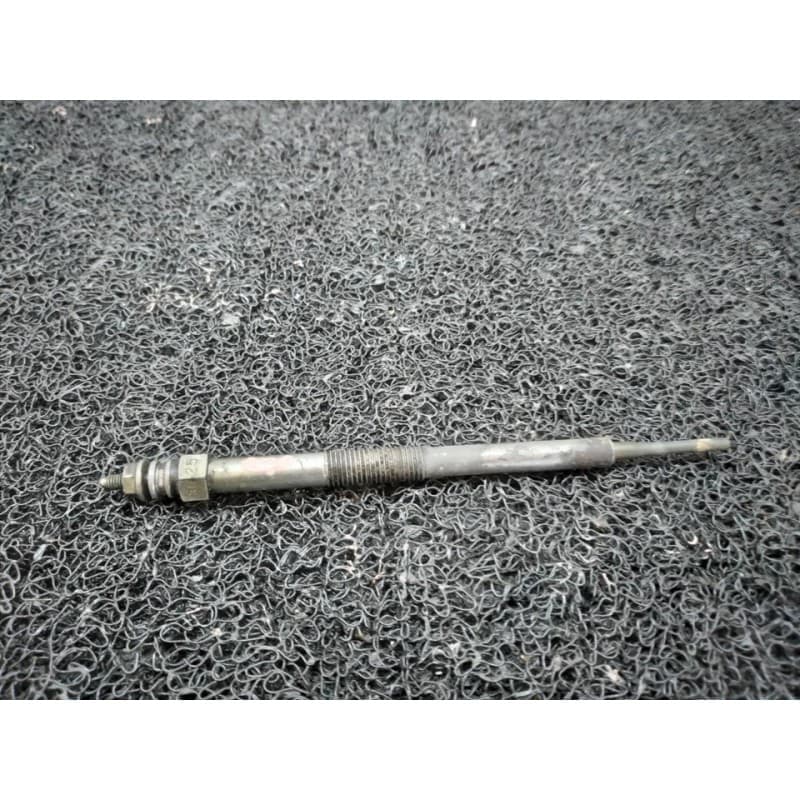 Recambio de calentadores para mitsubishi montero (v60/v70) 3.2 di-d gls (3-ptas.) referencia OEM IAM 3G25
