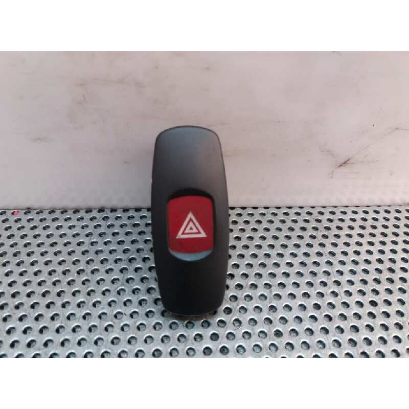 Recambio de warning para fiat bravo (182) td 75 sx referencia OEM IAM - Rojo