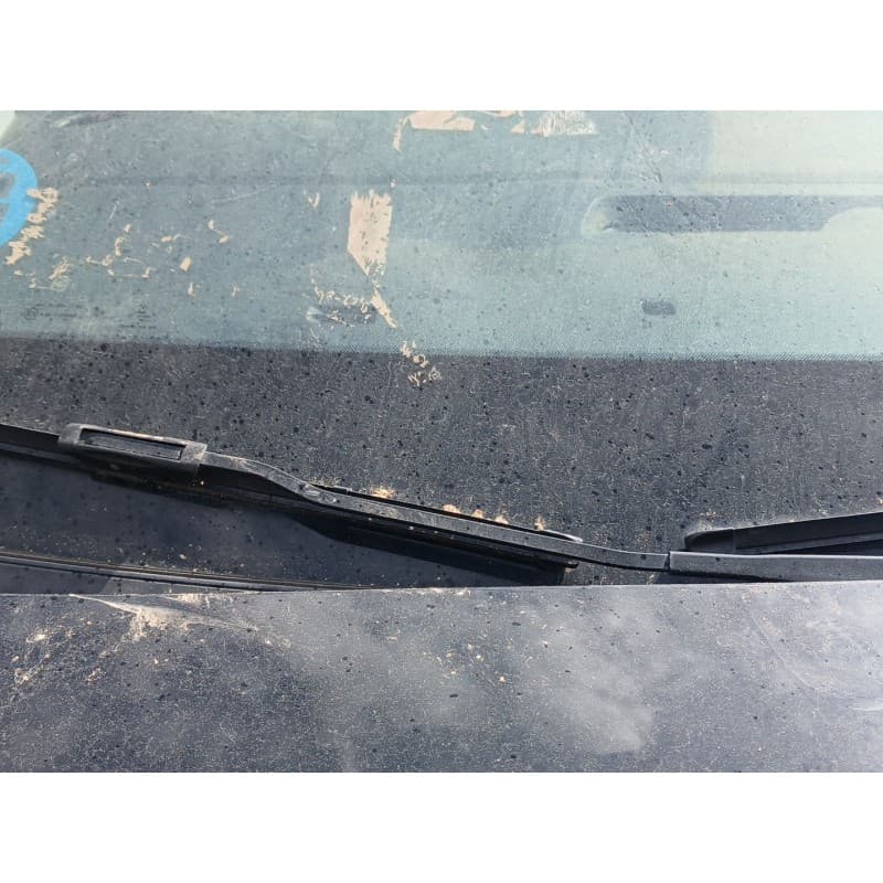 Recambio de brazo limpia delantero derecho para peugeot expert furgón asphalt standard referencia OEM IAM - Negro