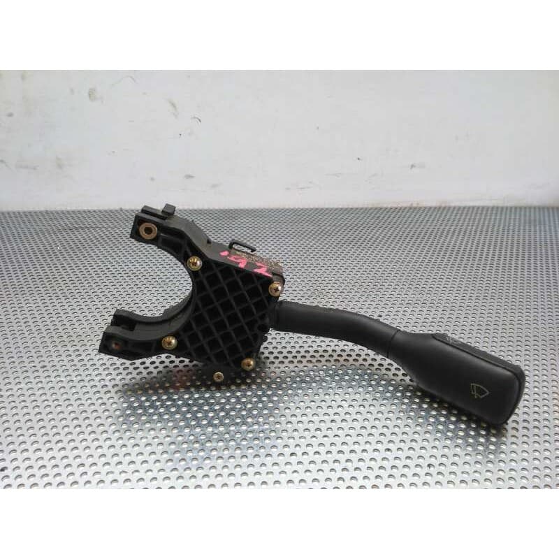Recambio de mando limpia para audi 80 avant referencia OEM IAM 8D0953503 89744