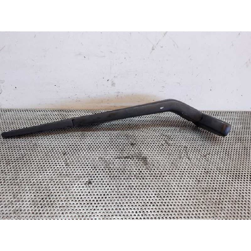 Recambio de brazo limpia trasero para mitsubishi space star (a00) motion referencia OEM IAM - Blanco