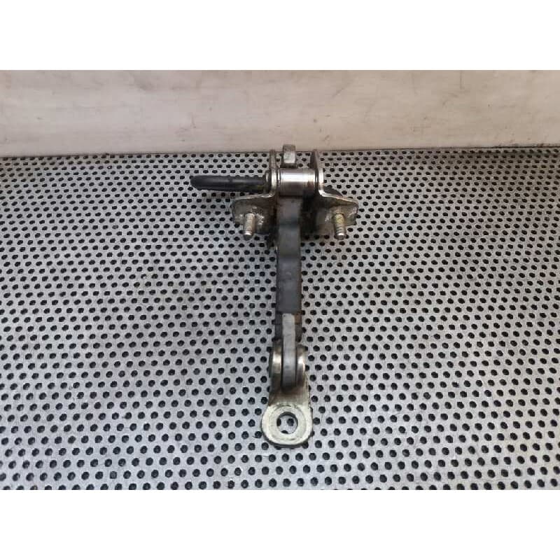 Recambio de retenedor puerta delantera izquierda para alfa romeo 147 (190) 1.9 jtdm 120cv black line (2007) referencia OEM IAM - Negro