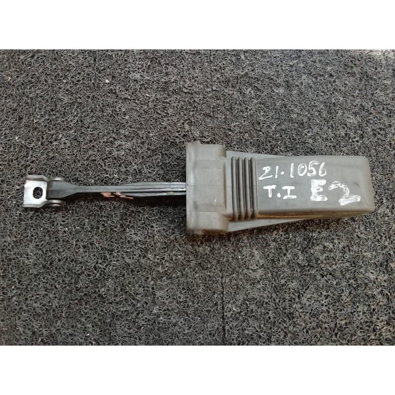Recambio de retenedor puerta trasera izquierda para audi a5 sportback (f5a) sport referencia OEM IAM 8W8839249