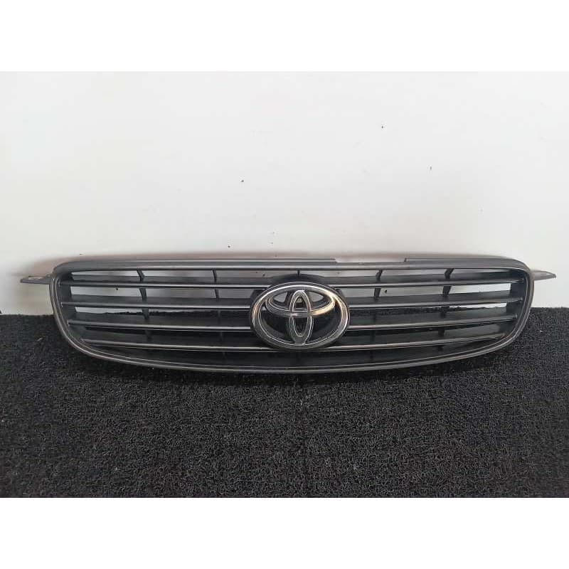 Recambio de rejilla delantera para toyota corolla (e11) 1.4 linea terra (3-ptas.) referencia OEM IAM - Blanco