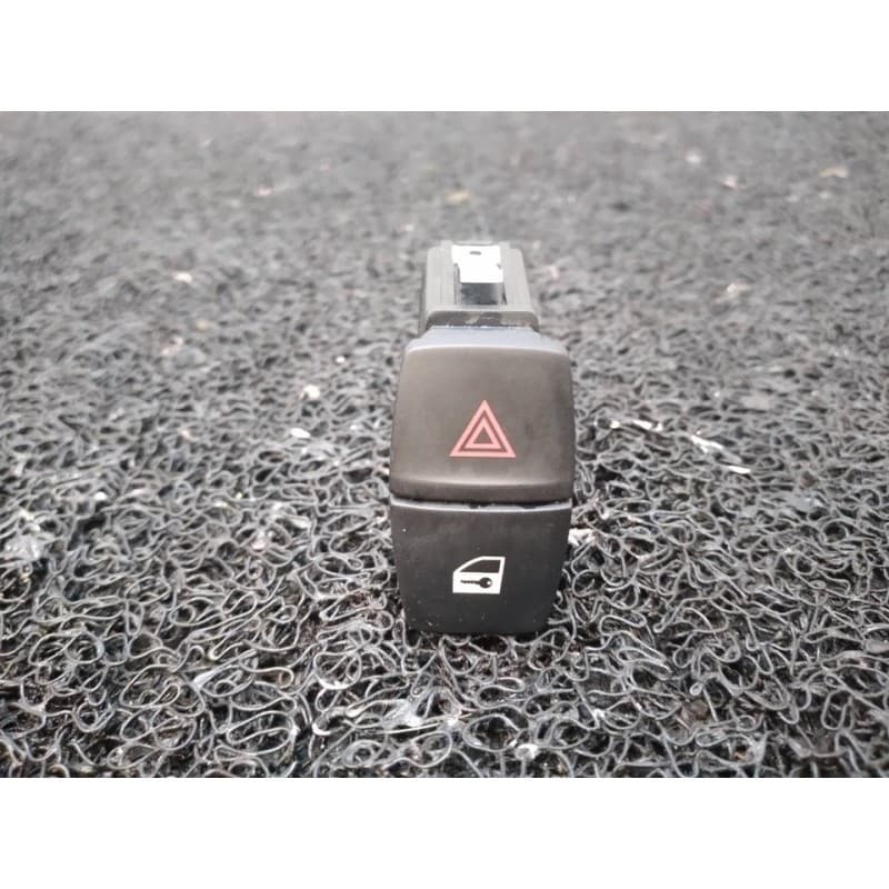 Recambio de warning para bmw serie 3 lim. (f30) 316d referencia OEM IAM 923178603 - Rojo