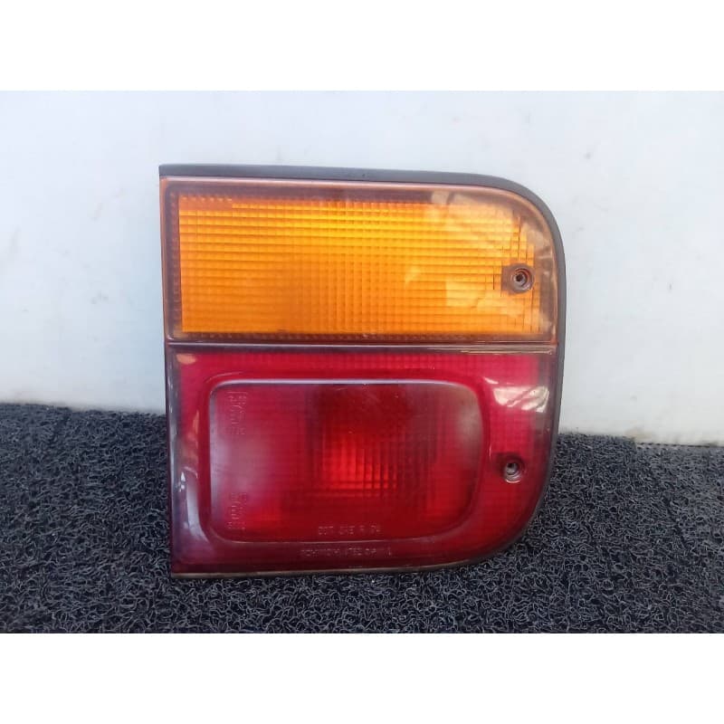 Recambio de piloto trasero izquierdo interior para mazda mpv (lw) 2.0 td comfort referencia OEM IAM - Verde