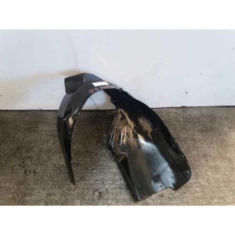 Recambio de paso rueda plastico delantero derecho para volkswagen passat variant (3b6) comfortline referencia OEM IAM