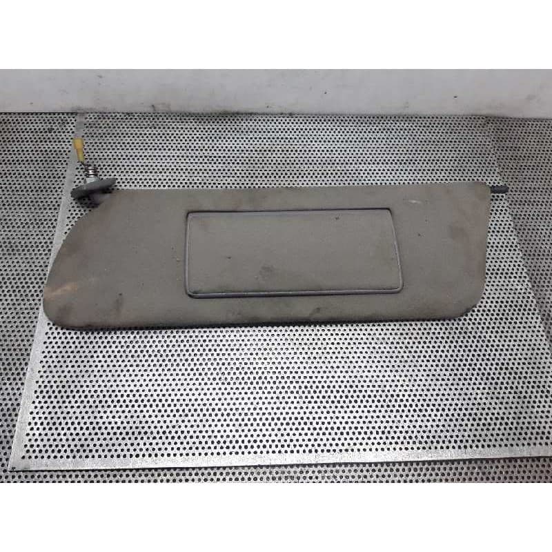 Recambio de parasol izquierdo para chrysler voyager (es) 3.3 le grand voyager referencia OEM IAM