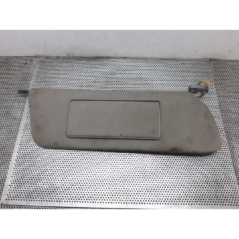 Recambio de parasol derecho para chrysler voyager (es) 3.3 le grand voyager referencia OEM IAM