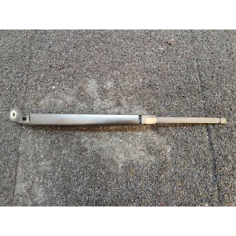 Recambio de brazo limpia trasero para volkswagen golf plus (5m1) sportline referencia OEM IAM 6Q6955707B