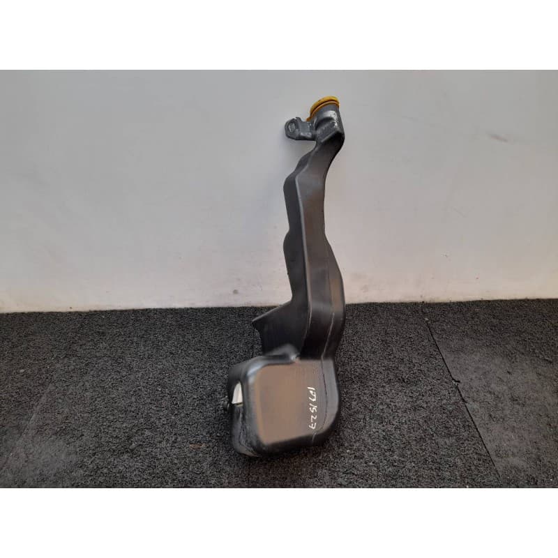 Recambio de deposito limpia para opel astra twin top cosmo referencia OEM IAM - Blanco