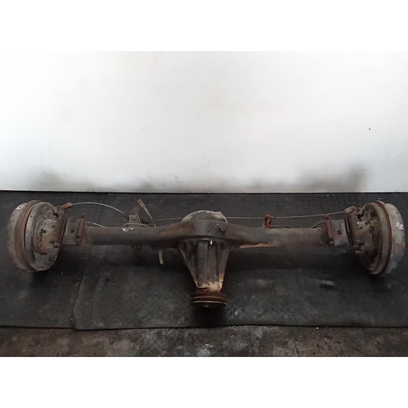 Recambio de puente trasero para bedford wfr 53 d 2.2d referencia OEM IAM - Blanco