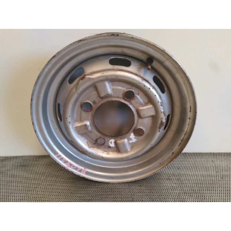 Recambio de llanta para seat 1500 1.5 referencia OEM IAM - Verde