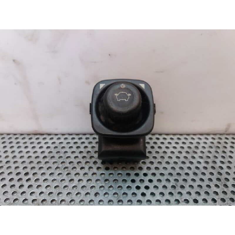 Recambio de mando retrovisor para ford scorpio berl./turnier ghia berlina referencia OEM IAM 95GG17B676AA - Negro