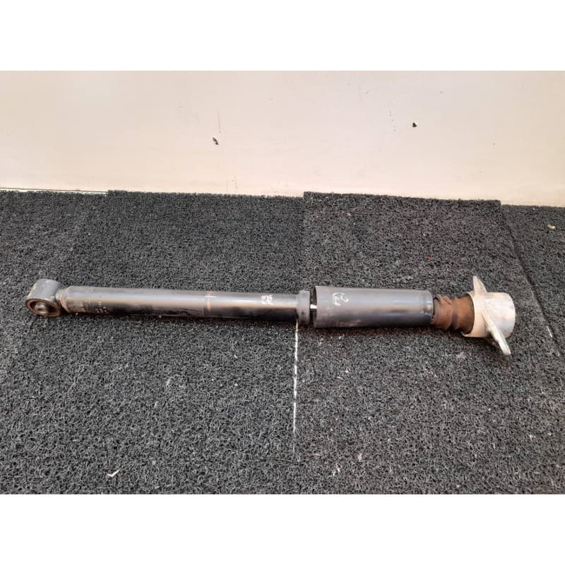 Recambio de amortiguador trasero izquierdo para skoda fabia familiar (6y5) comfort referencia OEM IAM