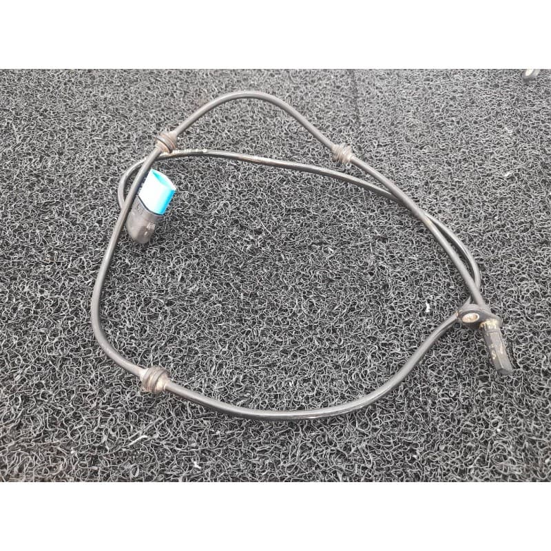 Recambio de captador abs trasero derecho para mercedes-benz clase gla (w156) gla 180 (156.942) referencia OEM IAM A2469059402 - Blanco