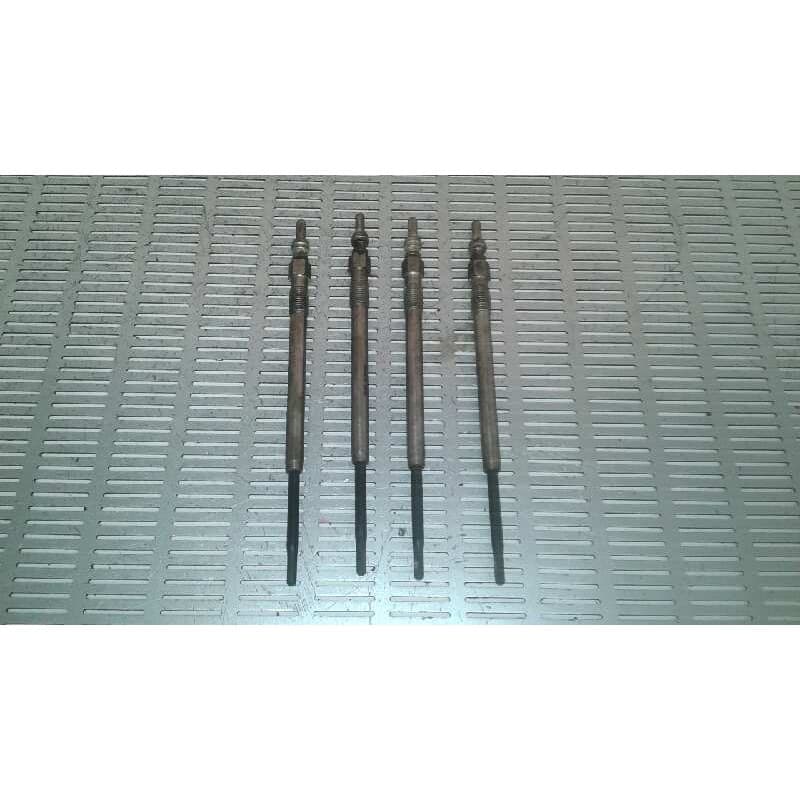 Recambio de calentadores para fuso/mitsubishi canter 3.0d referencia OEM IAM 276003403 - Blanco
