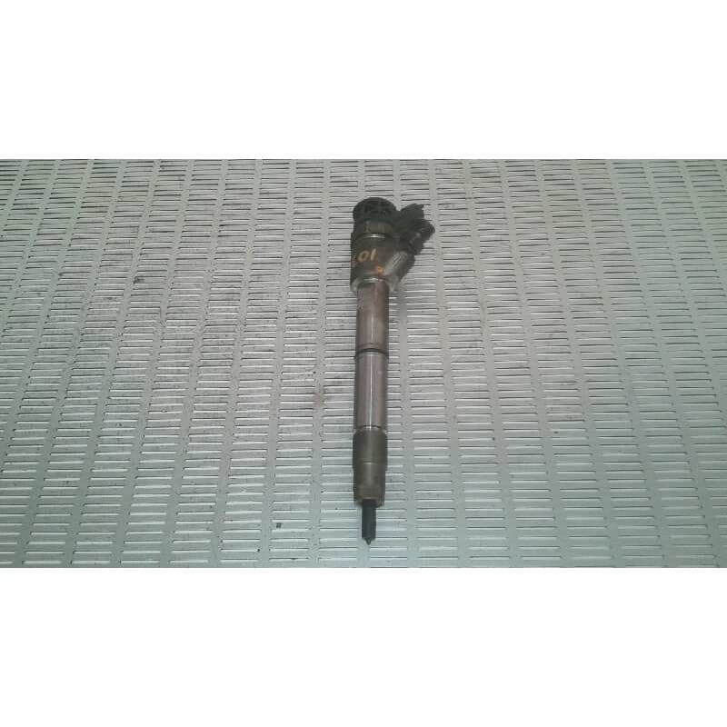 Recambio de inyector para fuso/mitsubishi canter 3.0d referencia OEM IAM 0445110564 5801644454 BOSCH - Blanco