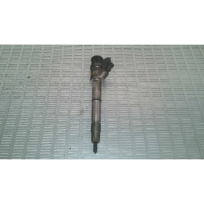 Recambio de inyector para fuso/mitsubishi canter 3.0d referencia OEM IAM 0445110564 5801644454 BOSCH - Blanco