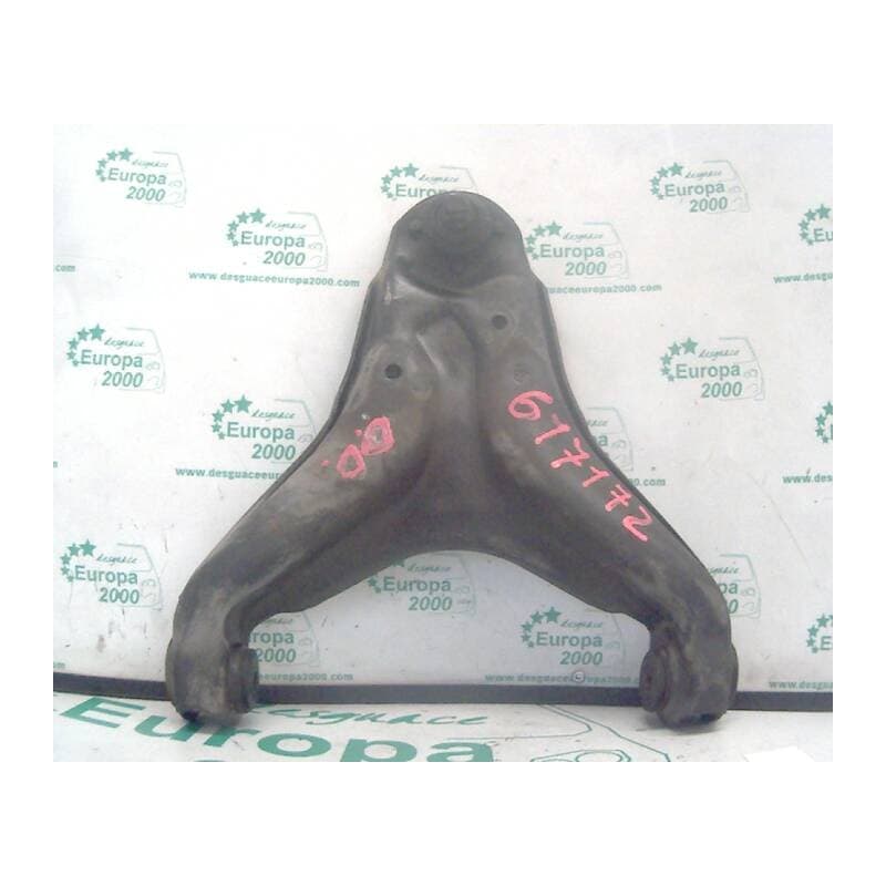Recambio de brazo suspension inferior delantero derecho para opel pontiac trans sport 2.3 16v cat referencia OEM IAM - Blanco