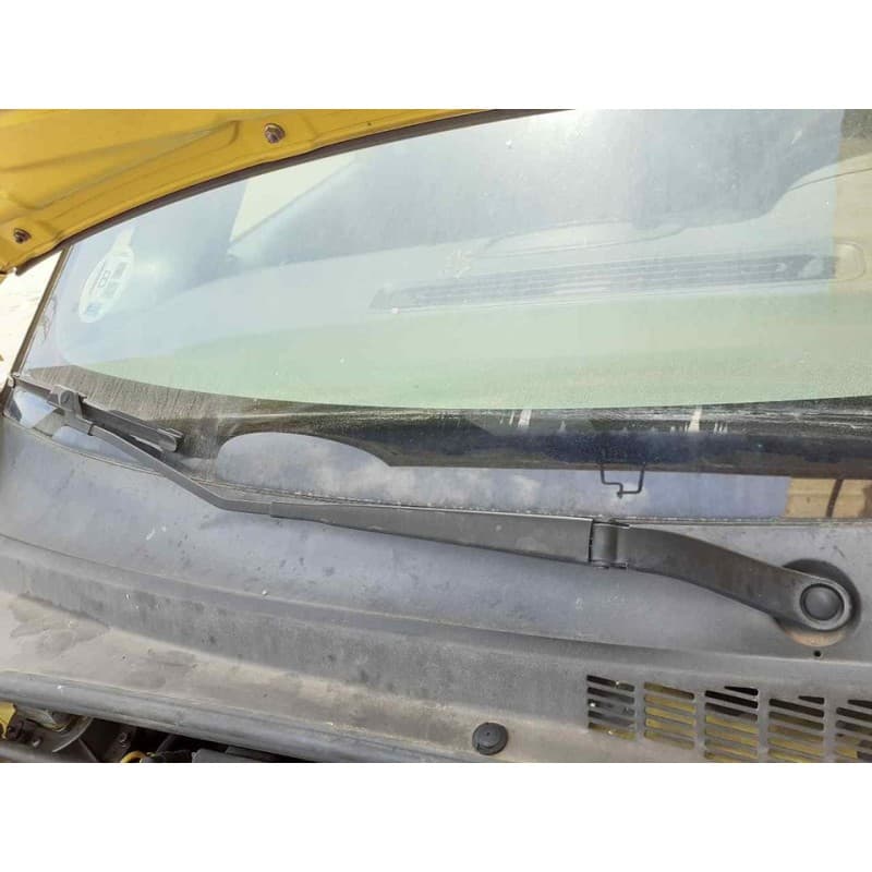 Recambio de brazo limpia delantero derecho para fiat 500 l (330) trekking referencia OEM IAM - Amarillo