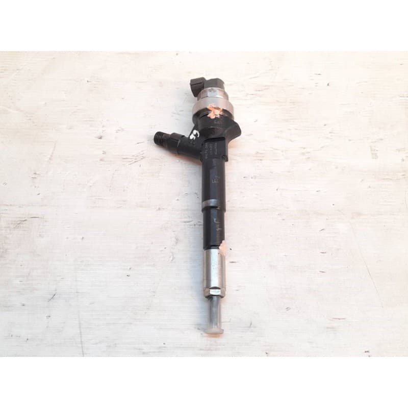 Recambio de inyector para opel astra j lim. 4türig business referencia OEM IAM 55567729 DENSO - Negro