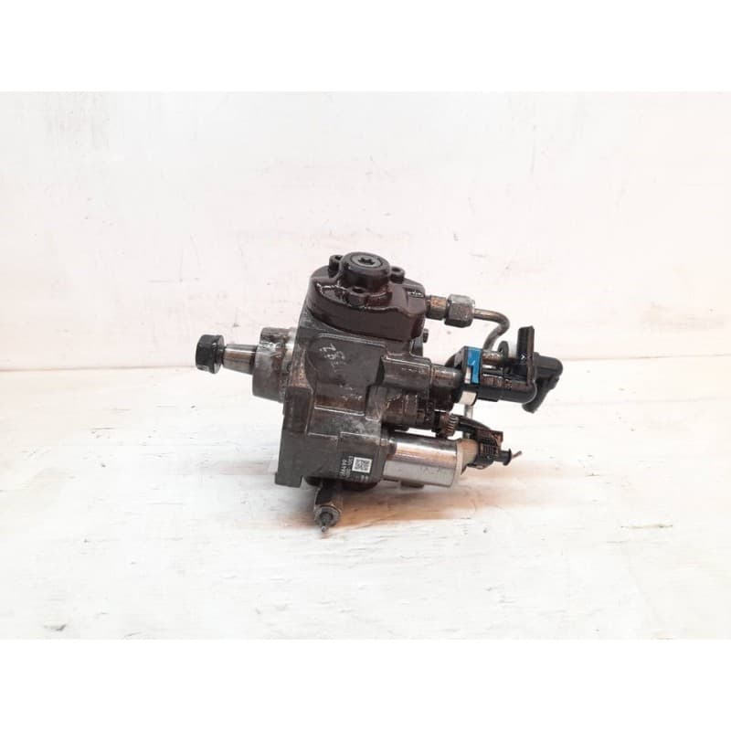 Recambio de bomba inyeccion para opel astra j lim. 4türig business referencia OEM IAM 55586499 DENSO - Negro