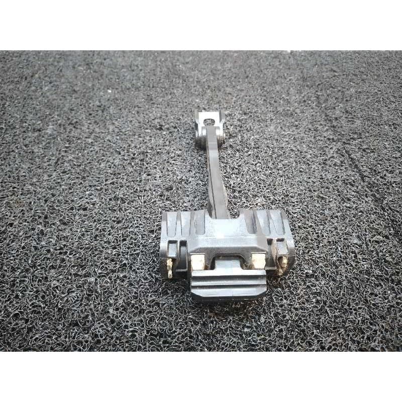 Recambio de retenedor puerta trasera izquierda para bmw serie 1 lim. (f20) 116d referencia OEM IAM - Blanco