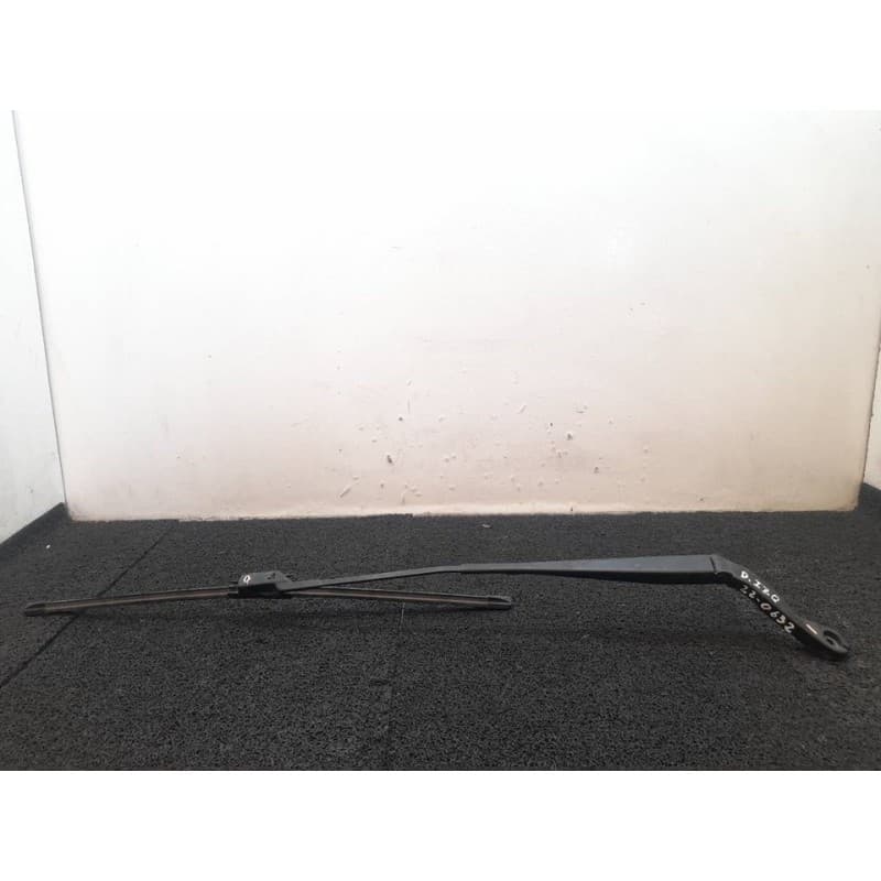 Recambio de brazo limpia delantero izquierdo para peugeot boxer furgón 330 l1h1 komfort hdi 130 referencia OEM IAM - Blanco