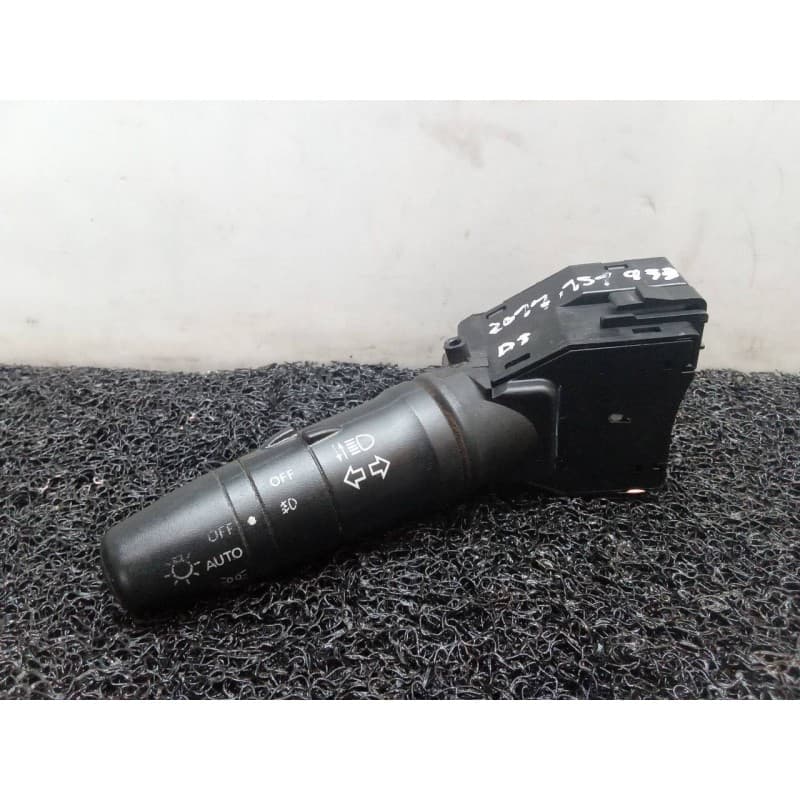 Recambio de mando luces para nissan altima (l31) 3.5 referencia OEM IAM 255408J010