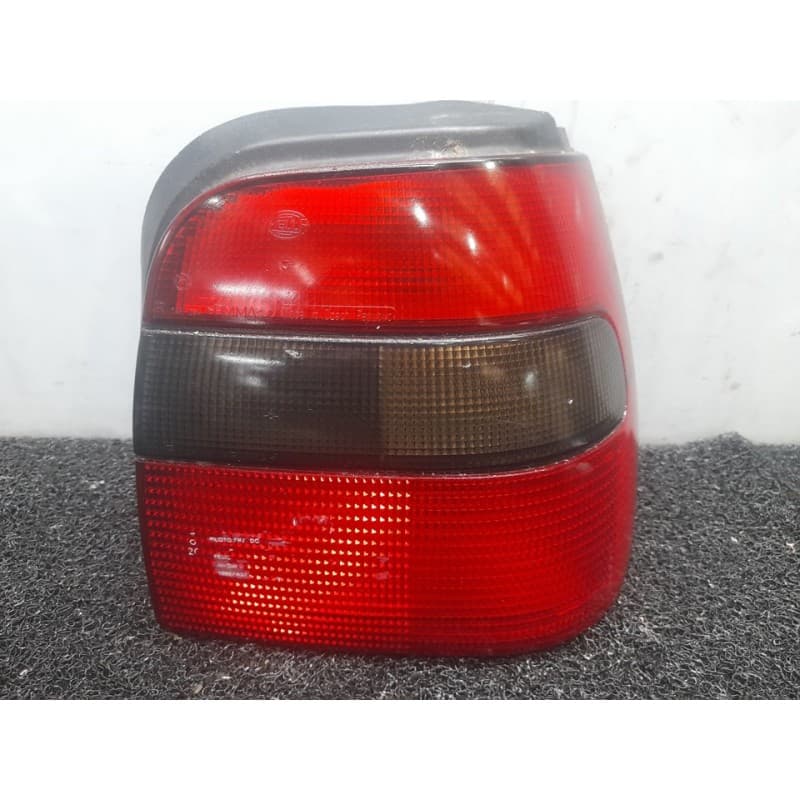 Recambio de piloto trasero derecho para skoda felicia pickup referencia OEM IAM 117188