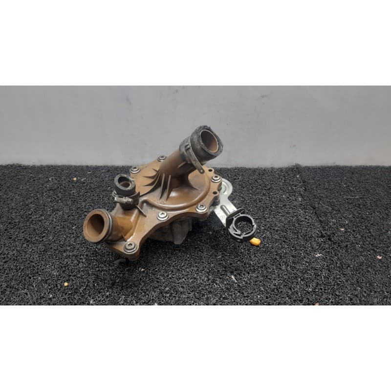 Recambio de bomba agua para citroën jumper caja cerrada, techo sobreelevado (06.2006 =>) 33 l2h2 hdi 120 referencia OEM IAM 6C1Q - Blanco