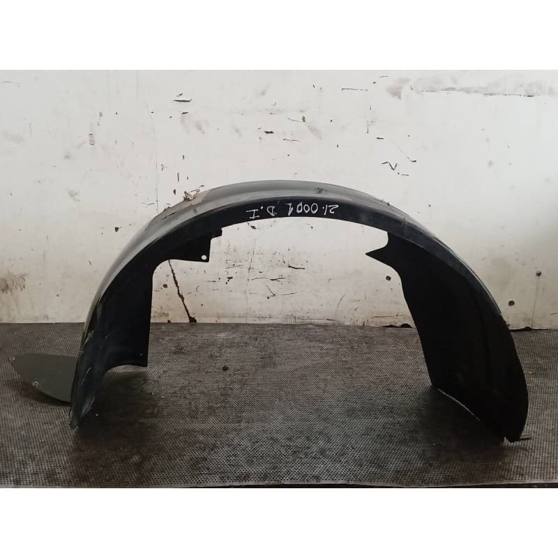 Recambio de paso rueda plastico delantero izquierdo para peugeot bipper tepee outdoor referencia OEM IAM 1308835070E