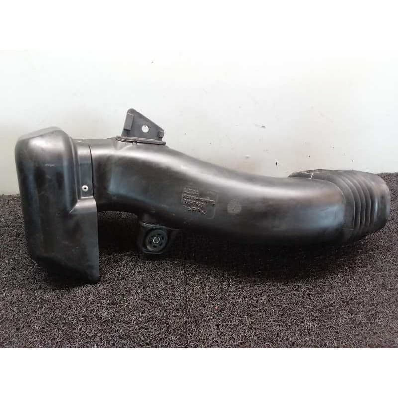 Recambio de tubo para nissan nt400 cabstar (01/20214) cabstar 35.xx cabina simple cabina individual referencia OEM IAM 109687650 - Blanco