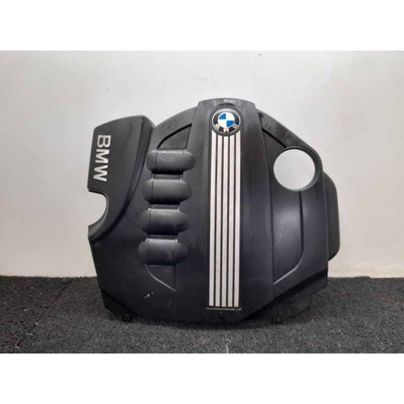 Recambio de tapa superior motor para bmw serie 1 berlina (e81/e87) 116d referencia OEM IAM 1114779741008 - Blanco