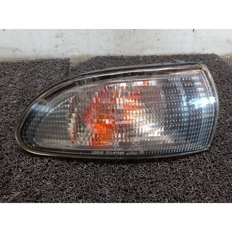 Recambio de piloto delantero derecho para mitsubishi galant berlina (e50) 2.0 cat referencia OEM IAM - Verde