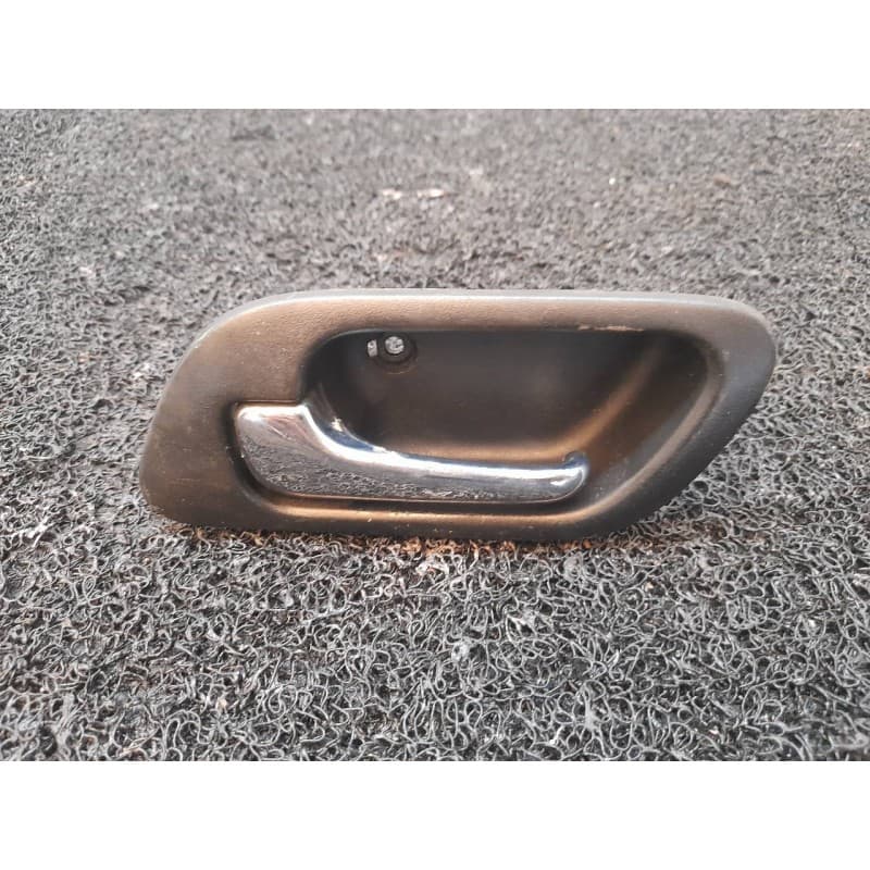 Recambio de maneta interior delantera izquierda para honda accord berlina (cg7-9/ch1-7) 2.0i es (cg9) referencia OEM IAM