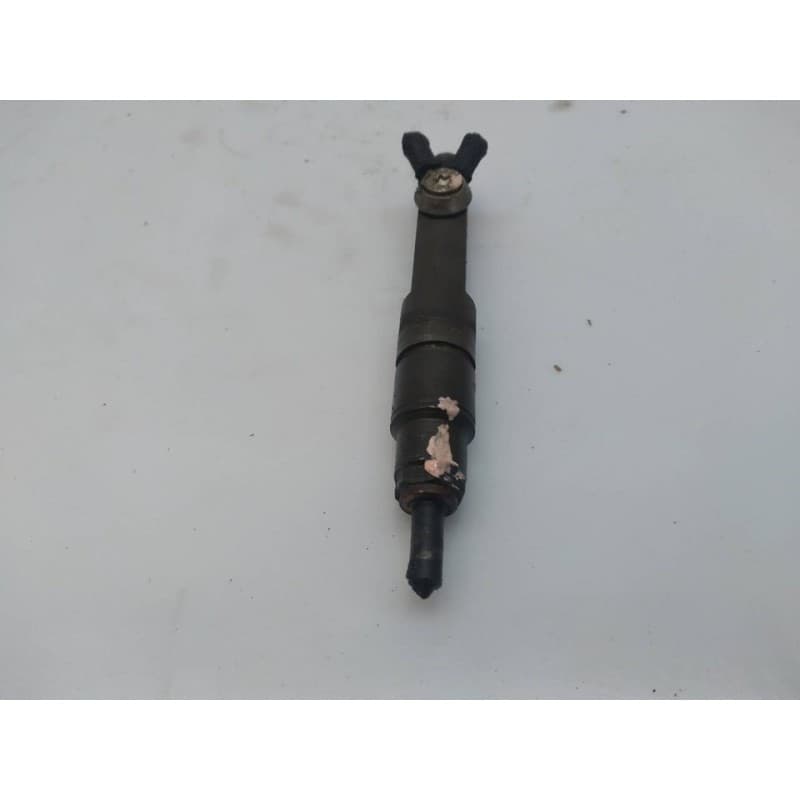 Recambio de inyector para audi a6 berlina (c4) 2.5 tdi referencia OEM IAM 046130201F