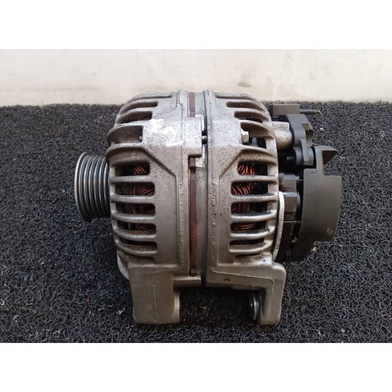 Recambio de alternador para saab 9-5 familiar 2.2 tid vector referencia OEM IAM 0124525030 13108596 BOSCH - Azul