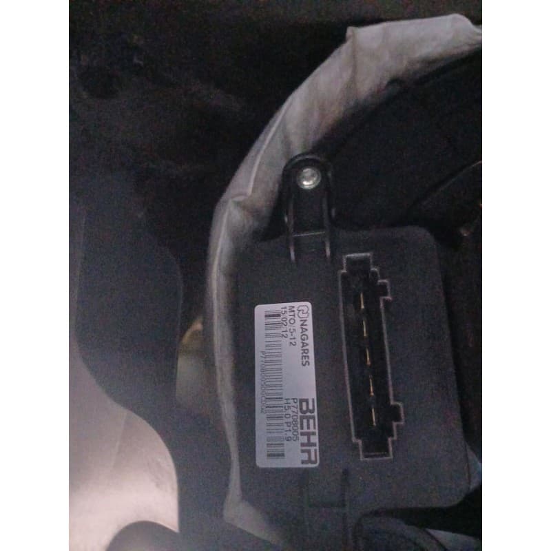 Recambio de resistencia calefaccion para peugeot 3008 monospace (0u_) 2.0 hdi hybrid4 referencia OEM IAM P7708005 - Gris