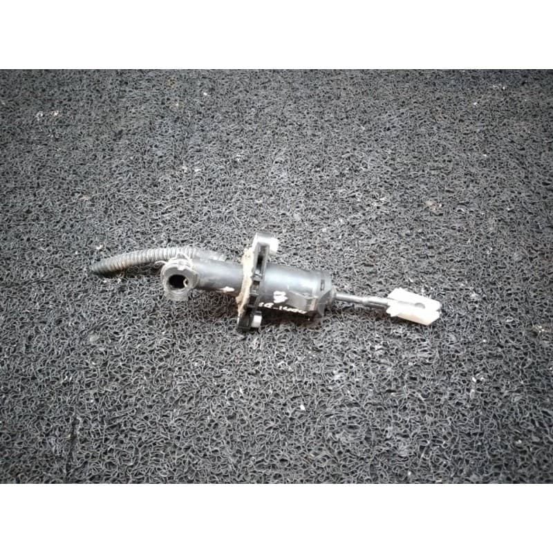 Recambio de bomba embrague para seat ibiza st (6j8) reference referencia OEM IAM 6R0721388