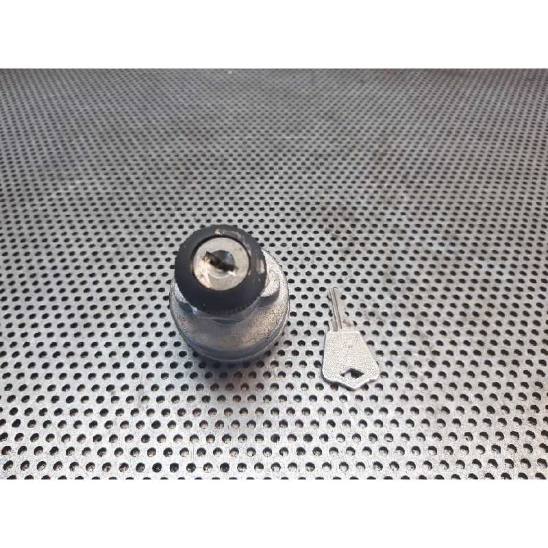 Recambio de antirrobo / llave contacto para nissan serie l 35.08 referencia OEM IAM