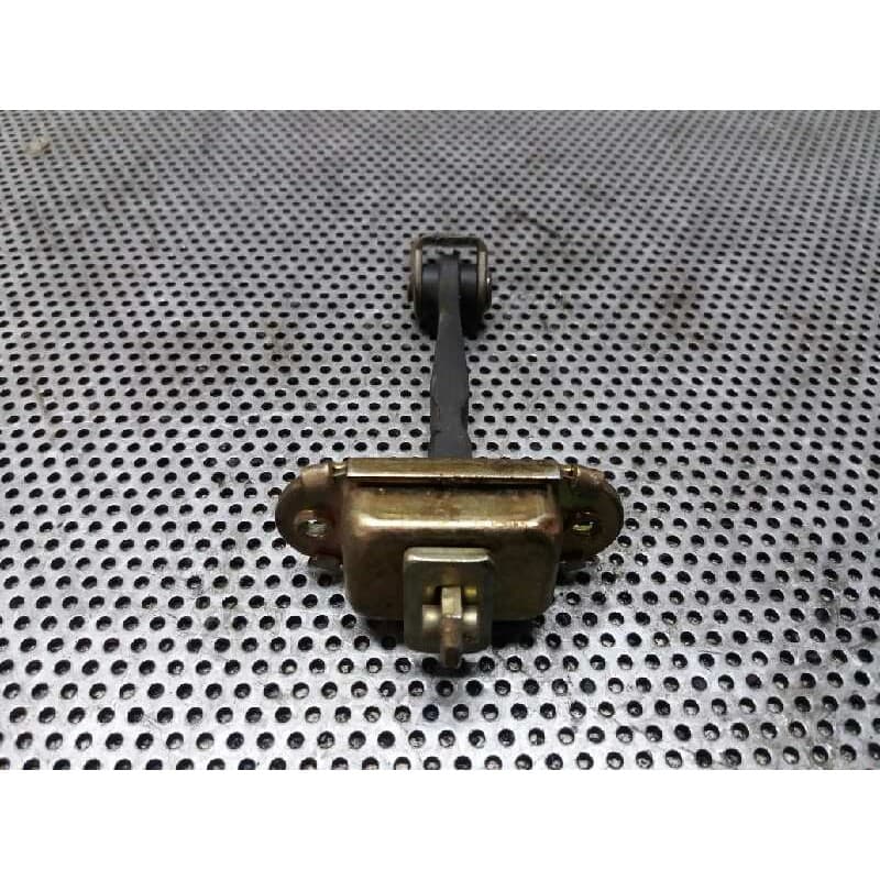 Recambio de retenedor puerta delantera derecha para nissan micra (k12e) 1.5 dci turbodiesel cat referencia OEM IAM - Gris