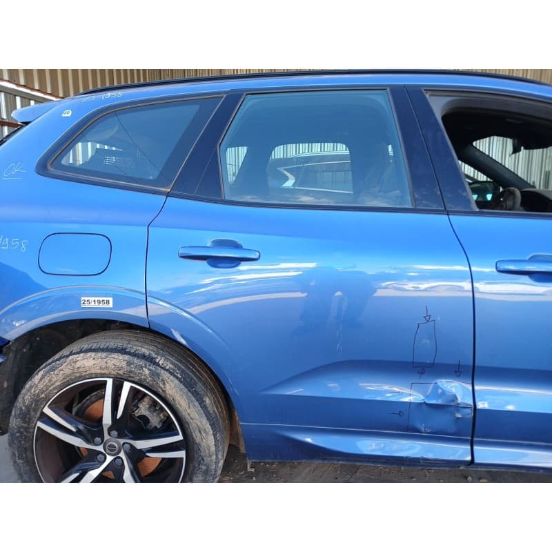 Recambio de puerta trasera derecha para volvo xc60 ii (246) t4 referencia OEM IAM - Azul