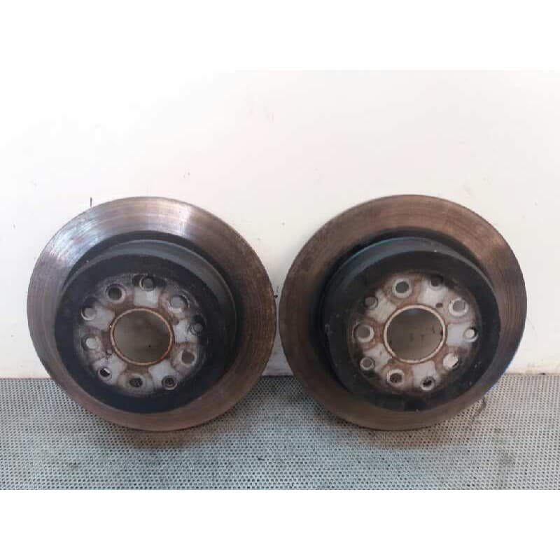 Recambio de disco de freno trasero para toyota lexus is 200 (gxe10) sport referencia OEM IAM - Blanco