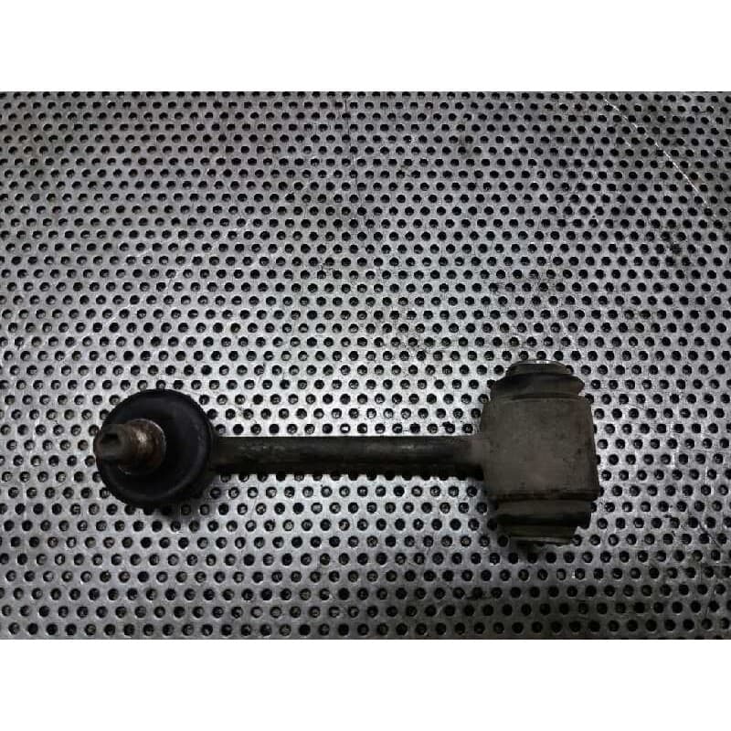 Recambio de bieleta estabilizadora trasera izquierda para toyota lexus is 200 (gxe10) sport referencia OEM IAM - Blanco