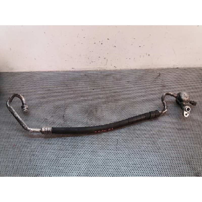Recambio de tubos aire acondicionado para toyota lexus is 200 (gxe10) sport referencia OEM IAM - Blanco